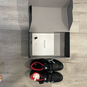 Peloton women’s 39 never warn with box